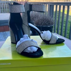 Gianni Bini Ronilynn Sandals